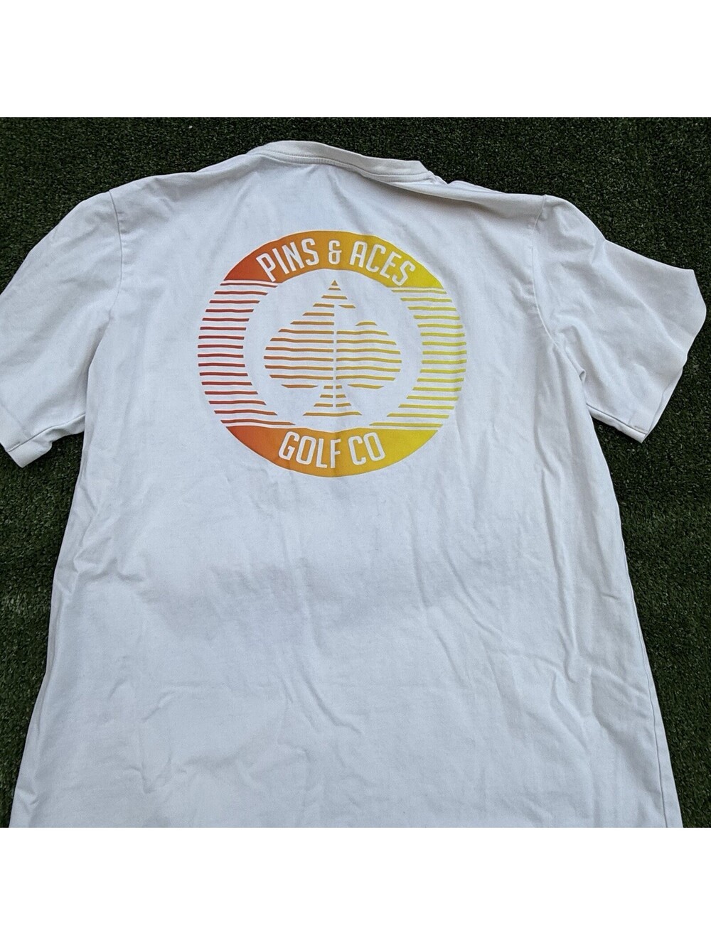 Pins & Aces Golf Co T Shirt Mens XXL White Orange Spade Logo Golf Graphic Tee